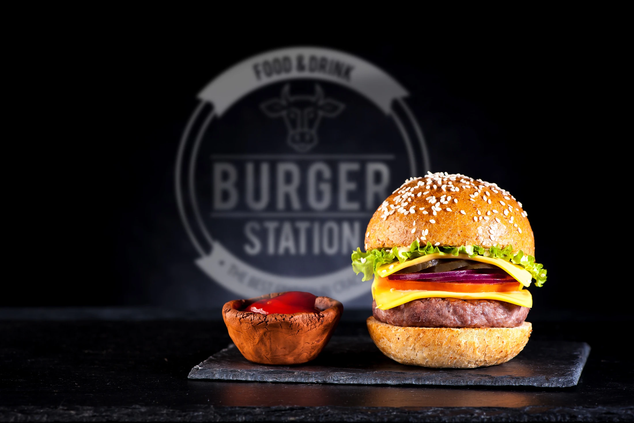 Burger — projekt logo, identyfikacja wizualna, projekt Małgorzata Drabina (2)